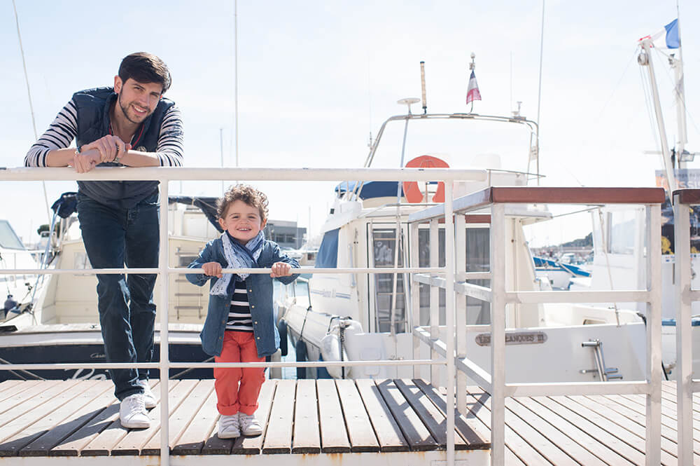 Avec mon père sur le port de Cassis.