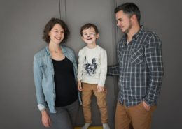 Photo rigolote avec ses parents.