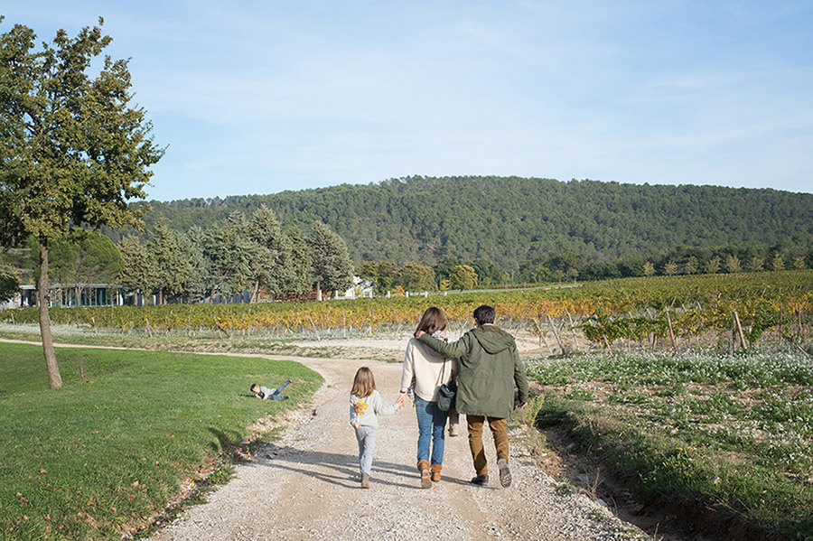 Balade en famille dans les vignes