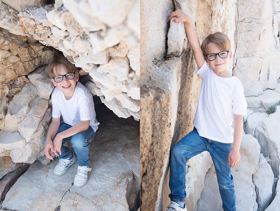 Enfant caché dans les rochers de Cassis.