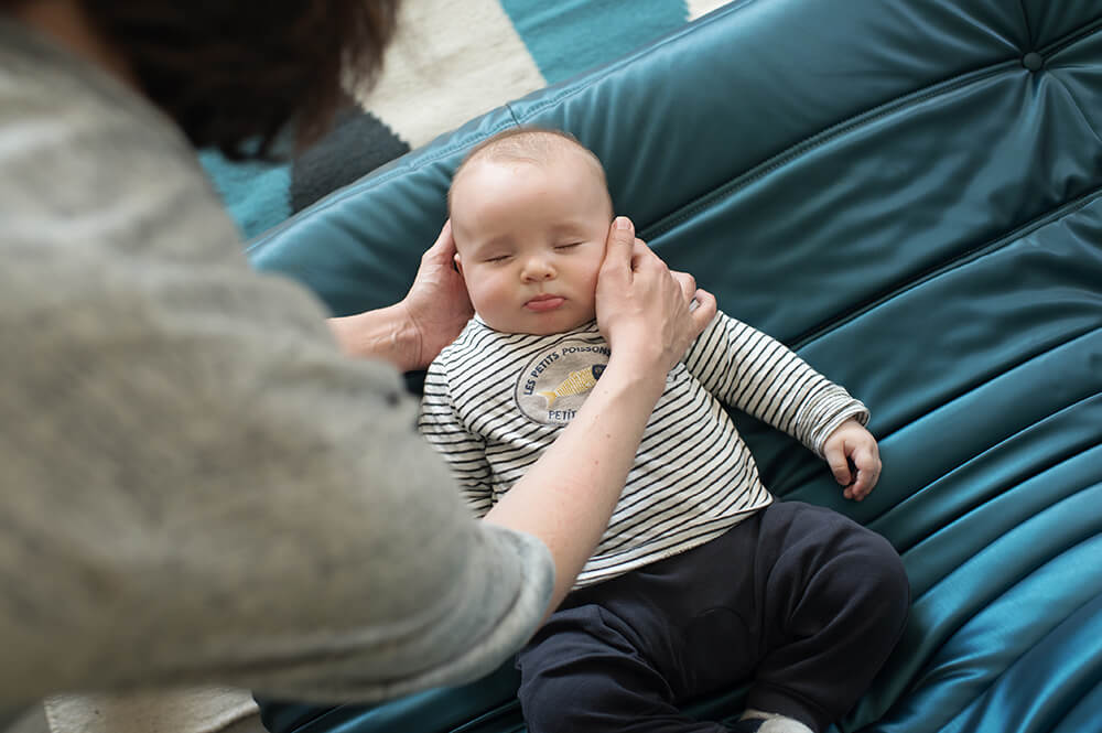 Séance photo bébé à domicile.