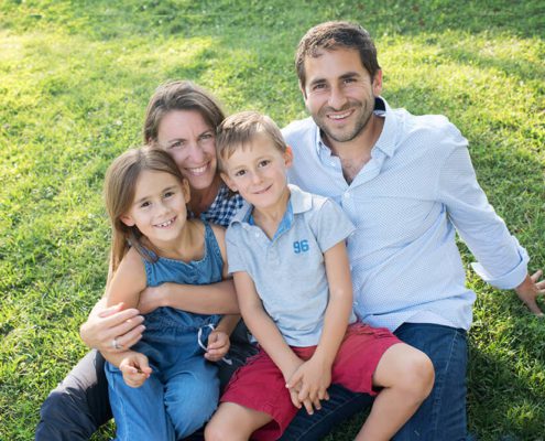 séance photo famille au château la coste.