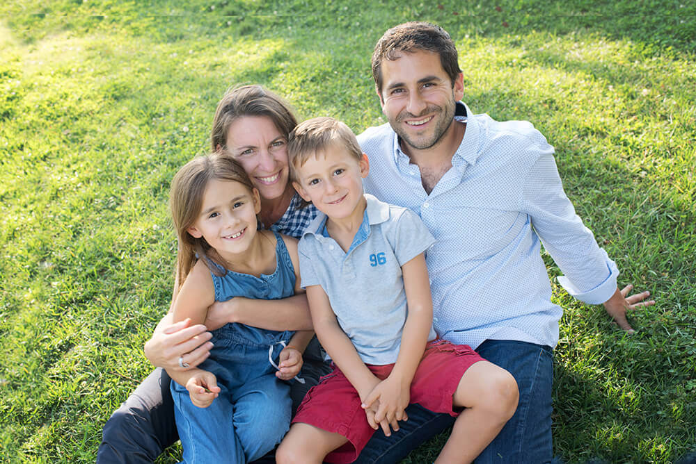 séance photo famille au château la coste.