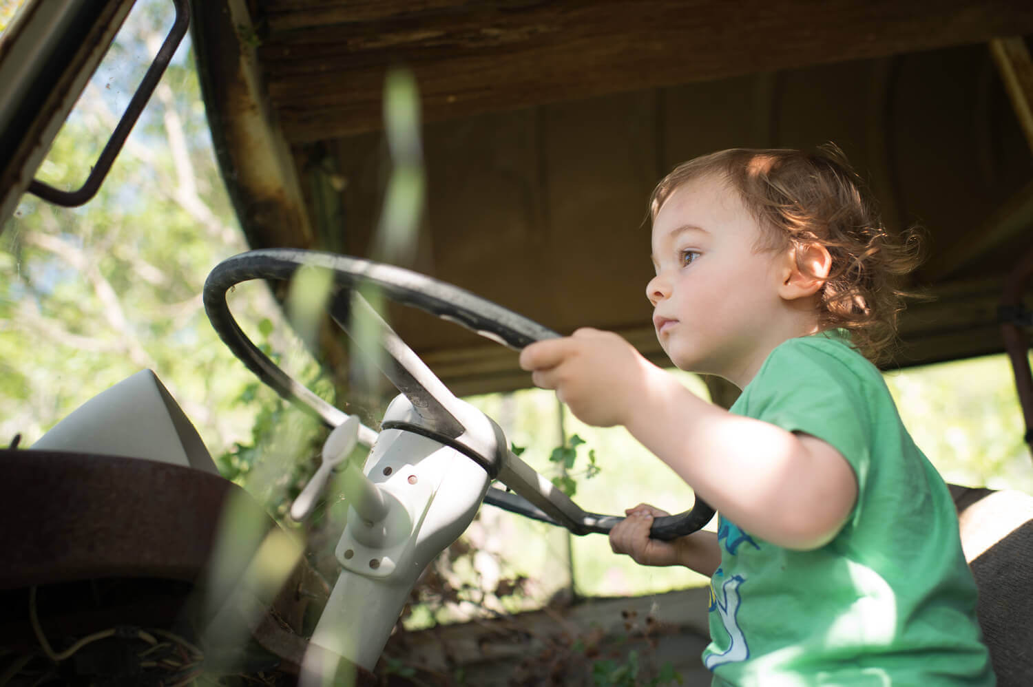 Jeune conducteur de camion.